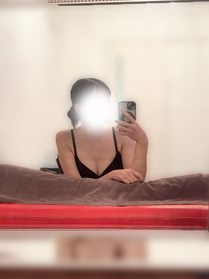 セラピストプロフィール画像３